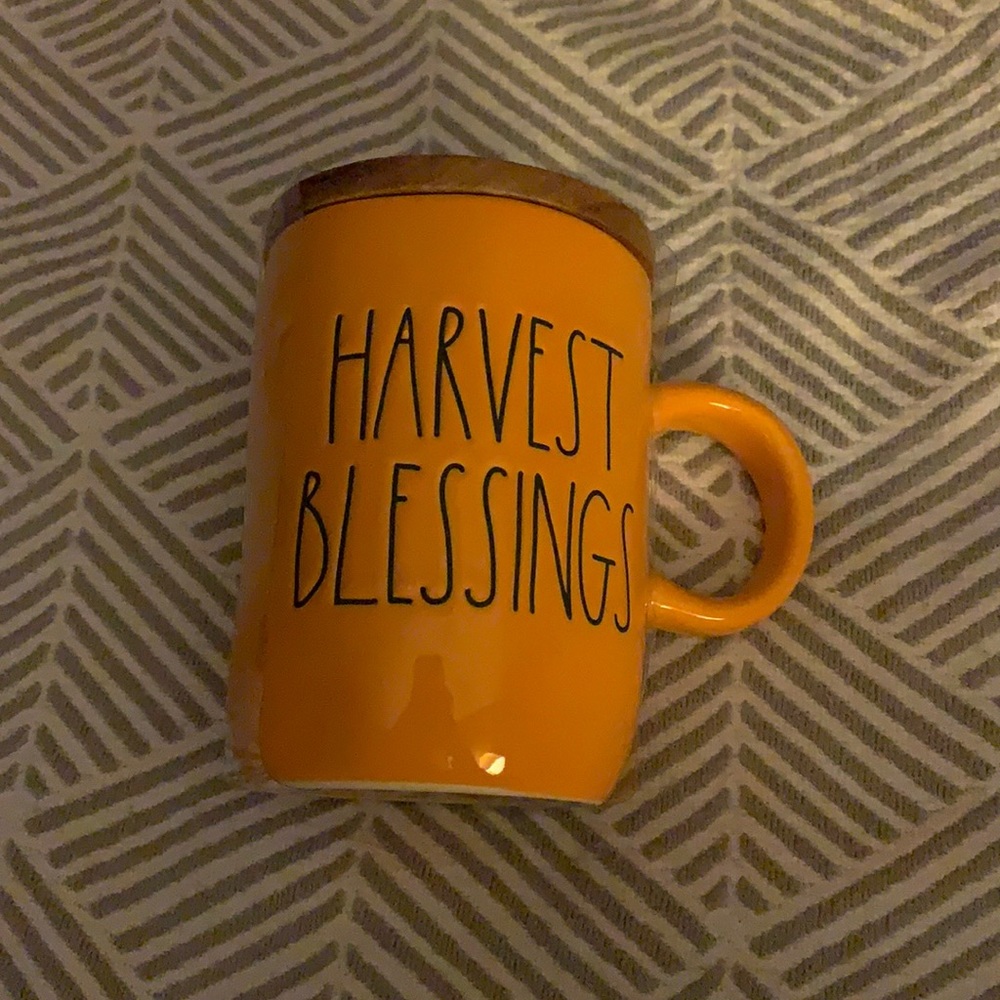 Rae dunn mug